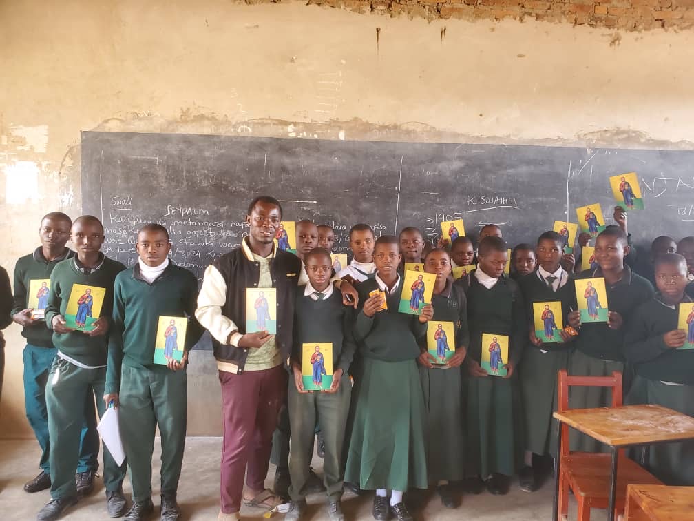Ιεραποστολή στην Τανζανία: Θρησκευτικά στα δημόσια σχολεία της Ιρίνγκα