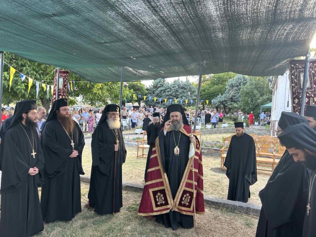 Πανηγυρικός Εσπερινός Αγίας Παρασκευής στον ομώνυμο Ιερό Ναό της Φλώρινας