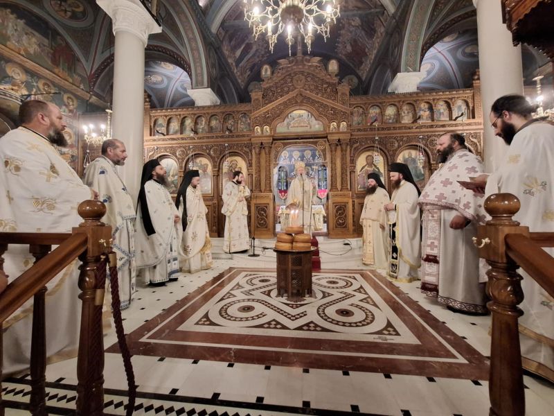 Ενθρονίστηκε η Πολιούχος της Χαλκίδος Αγία Παρασκευή