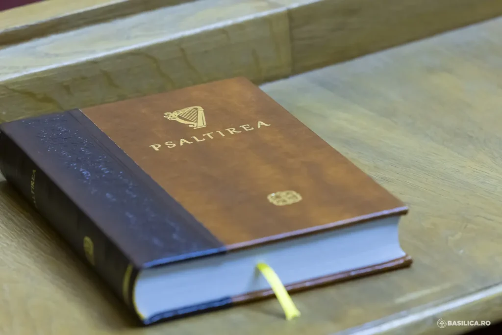 Psaltirea bilingvă editată de Mănăstirea Vatoped a fost prezentată la Palatul Patriarhiei