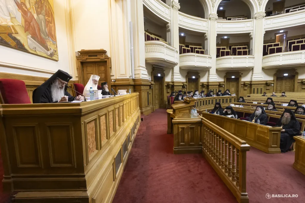 Sfântul Sinod, reunit în Capitală: O foarte mare atenție acordată sfintelor femei și sfinților athoniți de neam român