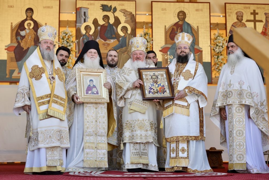 Το Πατριαρχείο Ρουμανίας τίμησε την 251η επέτειο της μεταφοράς του ιερού λειψάνου του Αγίου Δημητρίου του νέου στο Βουκουρέστι (ΦΩΤΟ&ΒΙΝΤΕΟ)