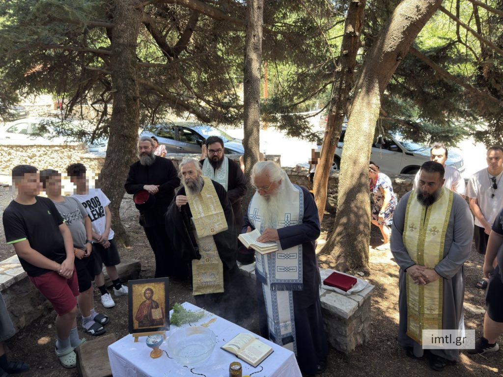 Αγιασμός 2ης κατασκηνωτικής περιόδου της Κατασκήνωσης της Μητροπόλεως Θηβών και Λεβαδείας στον Παρνασσό