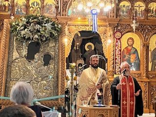 Εσπερινός και Ιερό Ευχέλαιο ενώπιον της Παναγίας Ξενιάς στα Λουτρά Αιδηψού