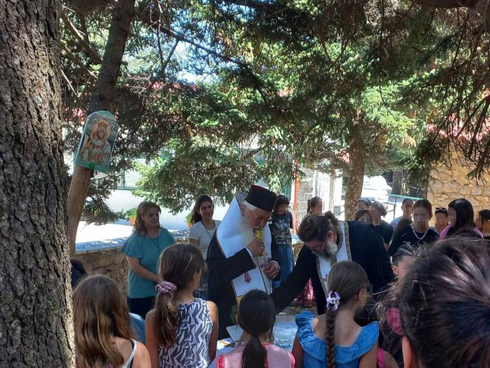 Αγιασμός Δ’ Κατασκηνωτικής Περιόδου στην Μητρόπολη Θηβών