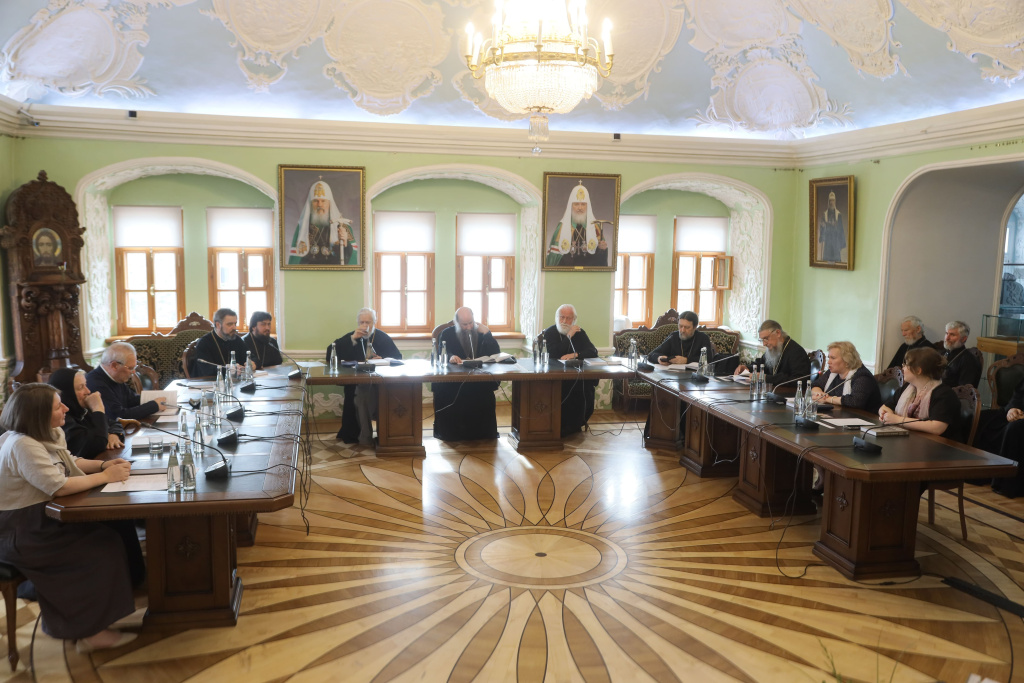 В Московской духовной академии состоялся вечер памяти архимандрита Владимира (Кучерявого) и презентация книги «Церковное служение строкой»