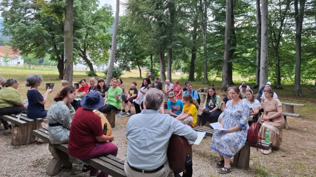 Mănăstirea Brâncoveanu de la Sâmbăta de Sus a găzduit Școala de vară a profesorilor de Religie