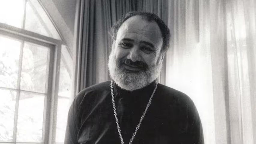 Στυλιανός Χαρκιανάκης: Ποιμένας λέξεων, θεολόγος, ποιητής της διασποράς