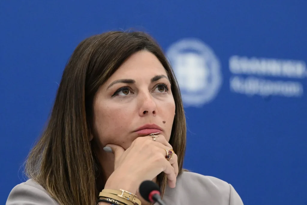 Σ. Ζαχαράκη στην Επιτροπή Μορφωτικών Υποθέσεων για Μονή Σινά και δικαίωμα στο “θρησκεύεσθαι”