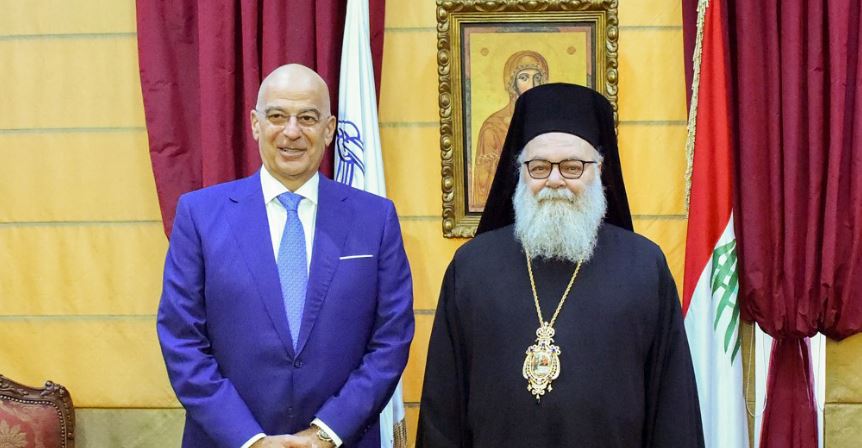 وزير الدفاع اليوناني نيقولاوس ديندياس معزياً البطريرك يوحنا العاشر بشهداء كنيسة مار الياس-دويلعة: “أنقل إليكم تعازي اليونان حكومةً وشعباً بشهداء كنيسة مار الياس-دويلعة”