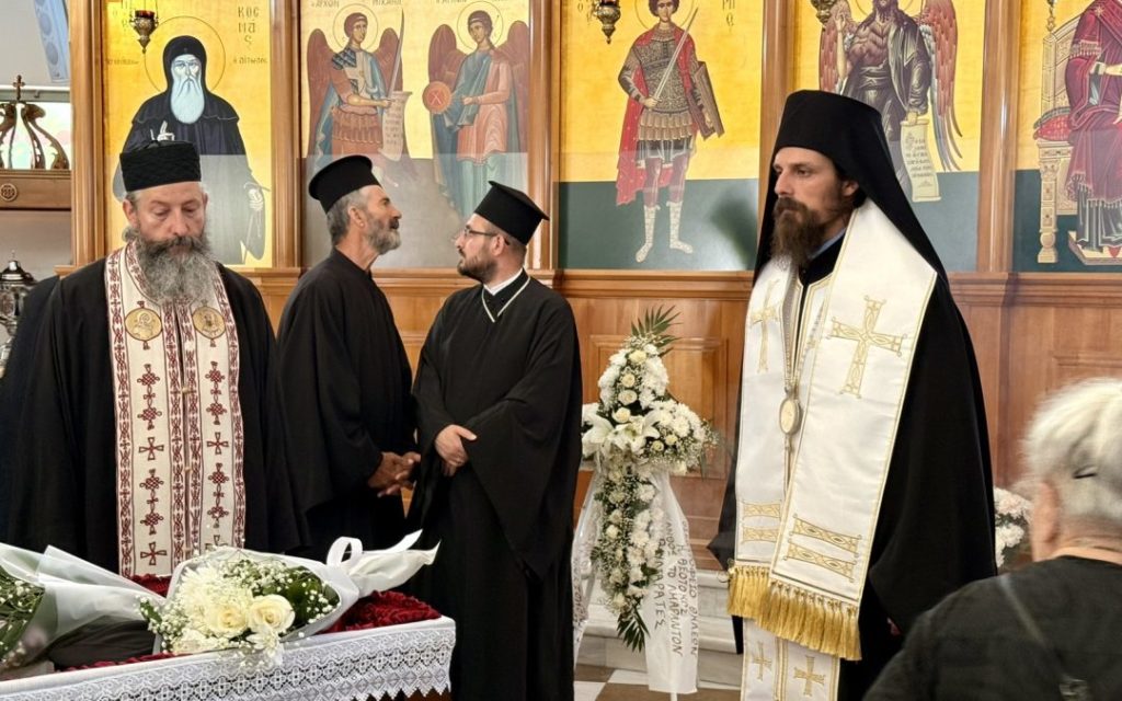 Владика Пајсије служио помен Митрополиту Димитрију у Ђирокастри