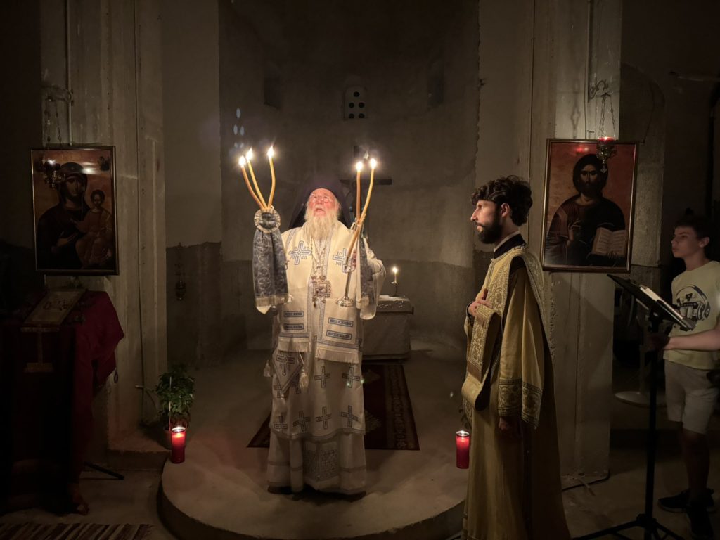 Αγρυπνία στις κατασκηνώσεις της Ιεράς Μητροπόλεως Κερκύρας