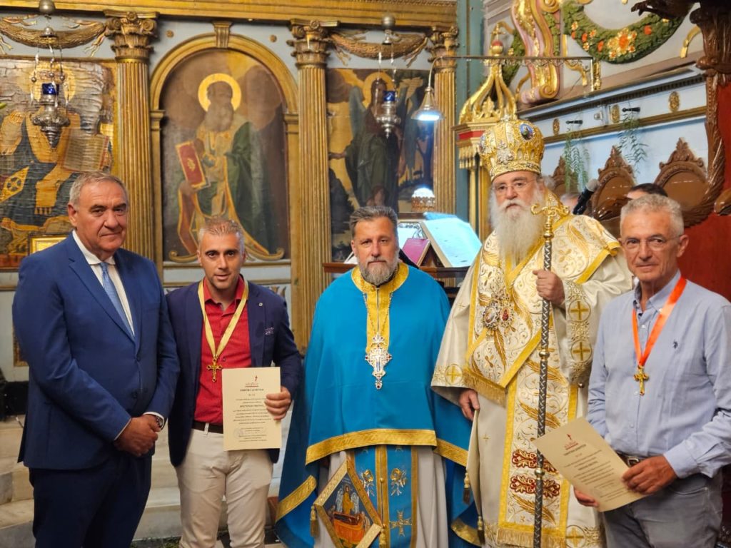 Βραβεία “Αληθώς” στον καθηγητή Νικόλαο Μ. Αβούρη και τον παραολυμπιονίκη Αριστοτέλη Μαρίνο