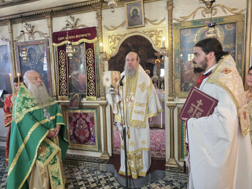 Ιερισσού Θεόκλητος: Με τα άχραντά του μυστήρια μας τρέφει καθημερινά και μας ζωογονεί ο Κύριος