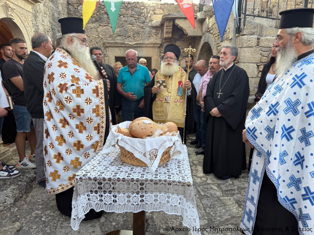 Ο Μικρός Παρακλητικός Κανόνας προς την Υπεραγία Θεοτόκο στην Ιερά Μονή Παναγίας Βρυωμένου Μεσελέρων Ιεράπετρας