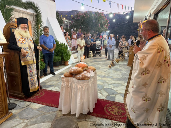 O Mεγάλος Παρακλητικός Κανόνας της Υπεραγίας Θεοτόκου στην Παναγία Γαλακτοκτισμένη Ρίζας της Ενορίας Σκορδύλλου Σητείας