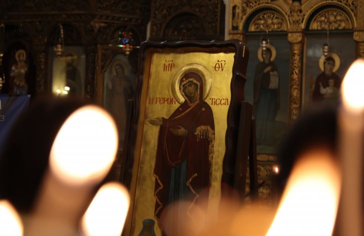 Българският патриарх Даниил отслужи Молебен канон към Пресвета Богородица в столичния храм „Св. Параскева“