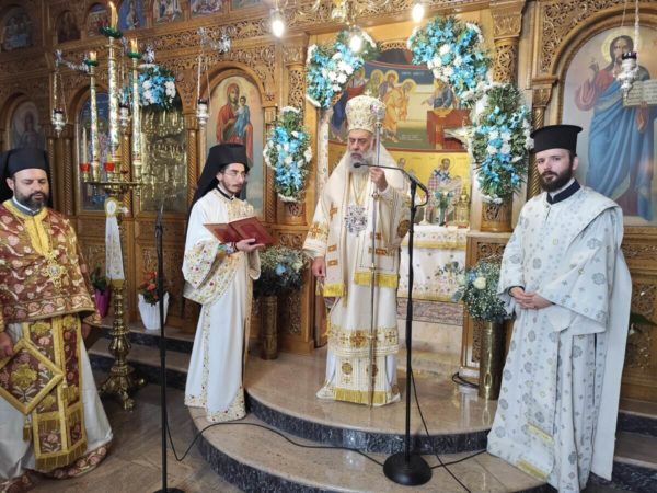 Με κατάνυξη η εορτή της Κοιμήσεως της Θεοτόκου στα Φάρσαλα