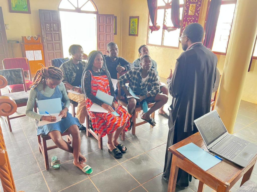 Δεύτερη ημέρα των κατασκηνώσεων της Ιεράς Μητροπόλεως Άκκρας