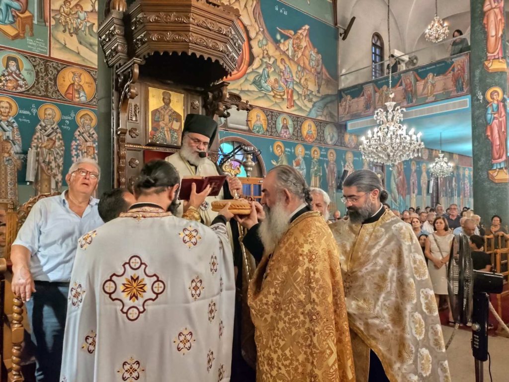 Ο Μητροπολίτης Ταμασού στον πανηγυρίζοντα Ιερό Ναό Μεταμορφώσεως του Σωτήρος στην Ανθούπολη