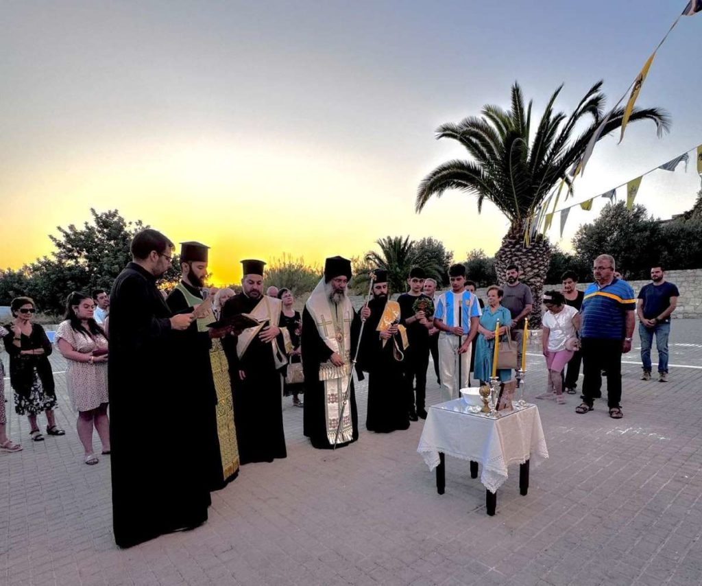 Θυρανοίξια ανακαινισθέντος Ι.Ν. Αγίου Τίτου στη Νέα Μαγνησία Ρεθύμνου