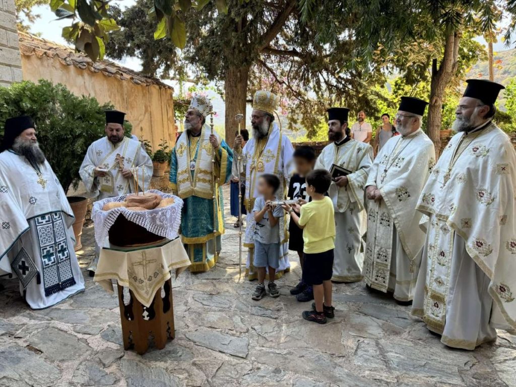 Δισαρχιερατική Θεία Λειτουργία στην Ι.Μ. Τιμίου Προδρόμου Ατάλης-Μπαλή