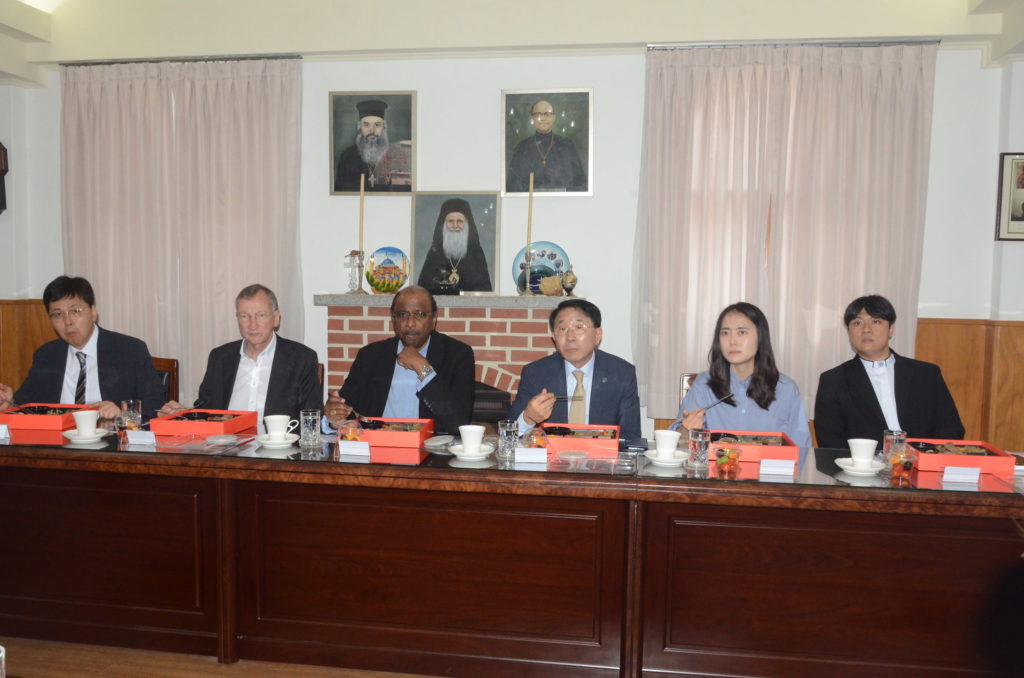 Η επίσκεψη του Γ.Γ. του Παγκόσμιου Συμβουλίου Εκκλησιών στην Ορθόδοξη Μητρόπολη Κορέας