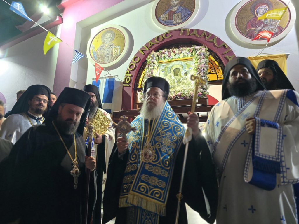 Μεγαλοπρεπής πανήγυρη της Παναγίας της Σκουπιώτισσας στα Νέα Ρόδα Χαλκιδικής