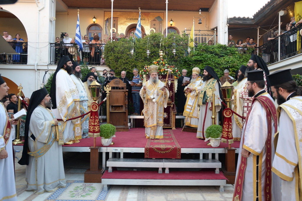 Τα Εγκώμια της Υπεραγίας Θεοτόκου στην Ιερά Μονή Παναγίας Γηροκομητίσσης Πατρών