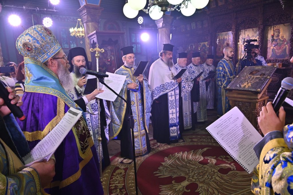 Молебен канон на Пресвета Богородица в Копривщица