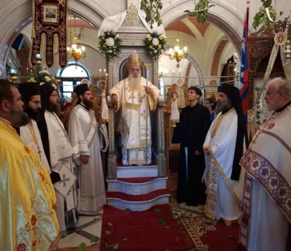 Η μεγάλη Δεσποτική και Εθνική για την Σάμο εορτή της Μεταμορφώσεως του Σωτήρος