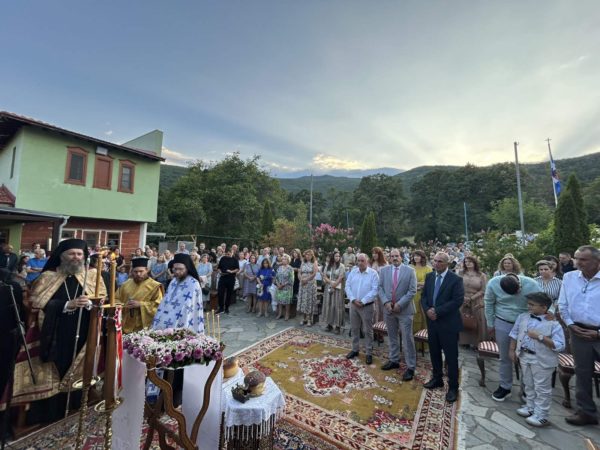 Μητροπολίτης Φλωρίνης: Η Παναγία ενώνει ουρανό και γη στο Μοναστήρι της Κλαδορράχης