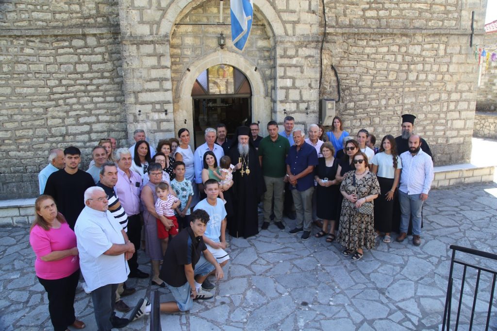 Ο Μητροπολίτης Ναυπάκτου στην Αναβρυτή της Ορεινής Ναυπακτίας