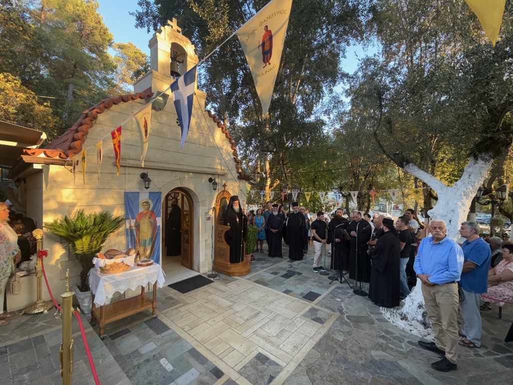 Κισάμου Αμφιλόχιος: Η ευλάβεια των πιστών βεβαιώνει ότι ο λαός μας συνεχίζει να τρέφεται από τα νάματα της πίστεως