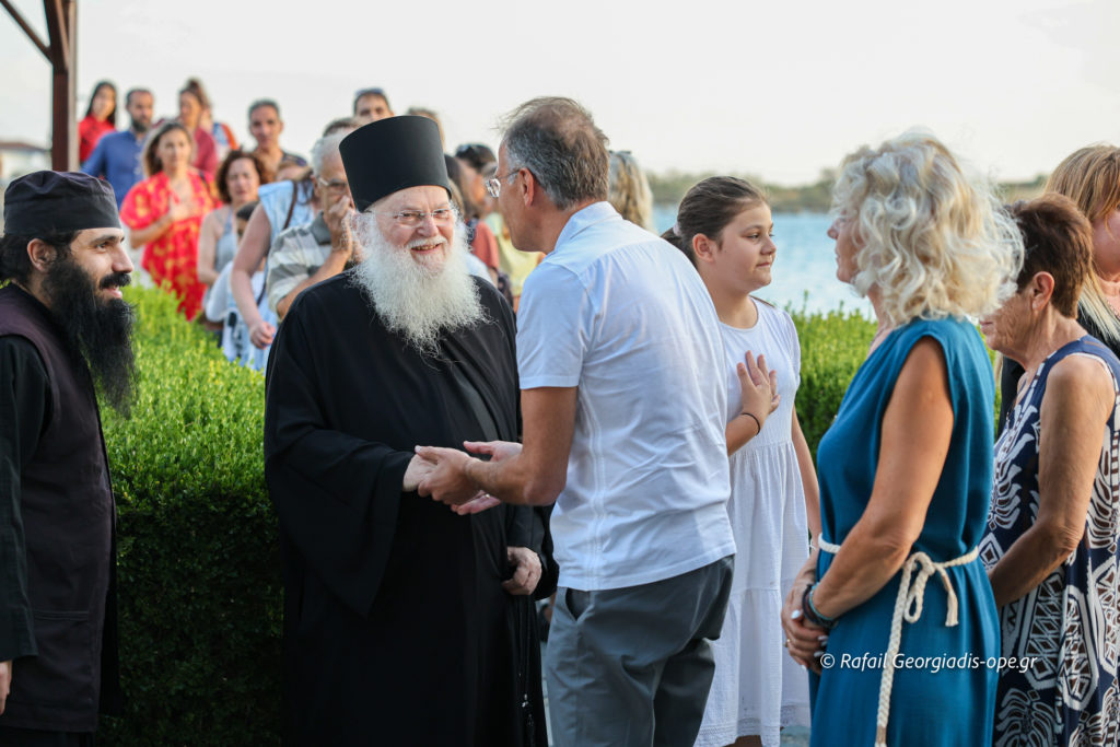 Θεομητορικά μηνύματα από το Πόρτο Λάγος