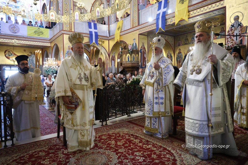 Η πανήγυρη του Ιερού Ναού Παναγίας Φανερωμένης Νέας Μηχανιώνας (ΦΩΤΟ)