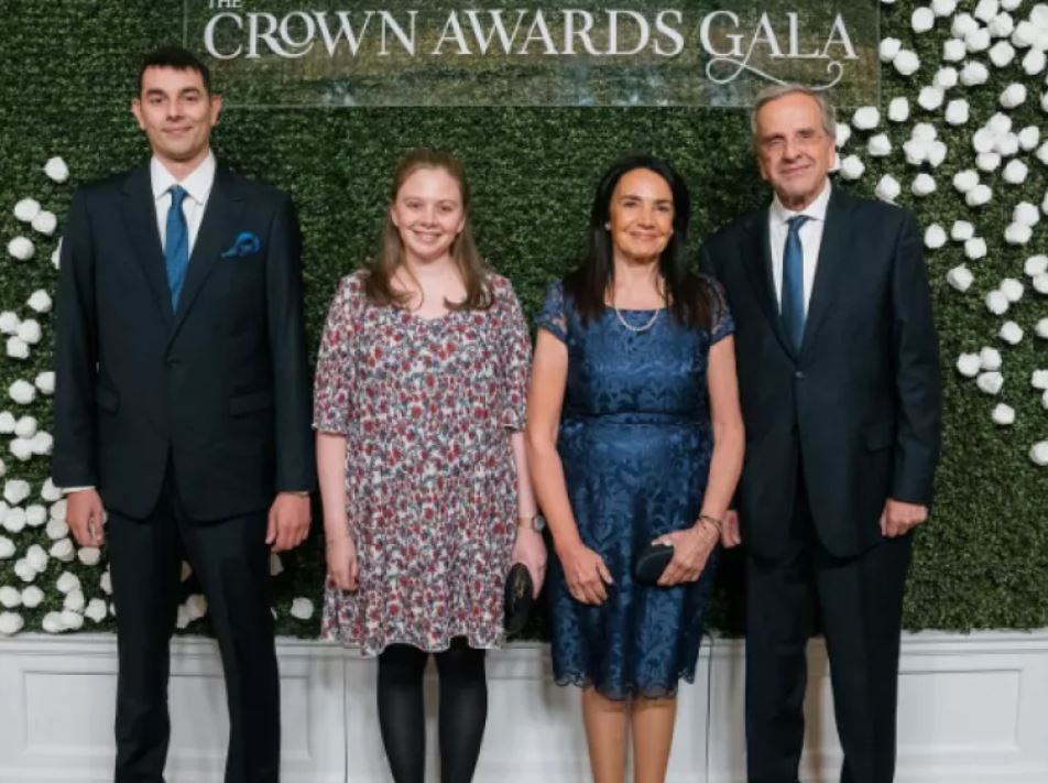 Η οικογένεια Σαμαρά παρακαλεί αντί στεφάνου να ενισχυθούν η Ι.Μ. Αγ. Ιλαρίωνος Αριδαίας και το Άσυλο Ανιάτων της Μητρόπολης Μεσσηνίας