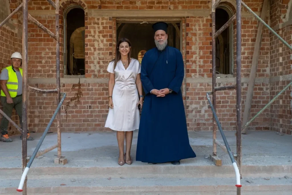 Η Υπουργός Παιδείας Σοφία Ζαχαράκη στο «Ιωνικό Κέντρο» της Ι.Μ. Νέας Ιωνίας