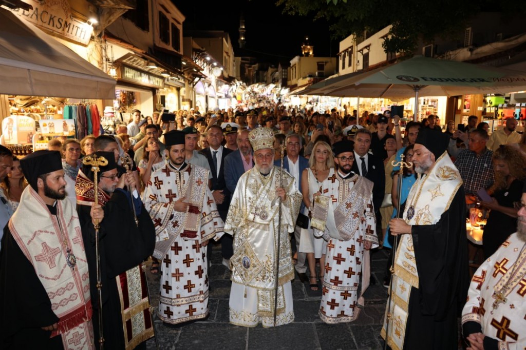 Η Ρόδος πανηγύρισε τον προστάτη της Άγιο Φανούριο