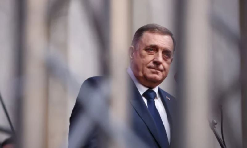 Βοσνία: Η Κεντρική Εκλογική Επιτροπή ενέκρινε την καταδικαστική απόφαση του Δικαστηρίου για τον Πρόεδρο Μίλοραντ Ντόντικ