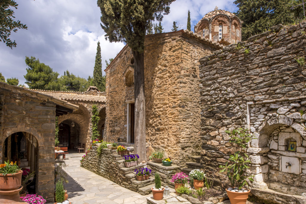 Την ανάμνηση του εν Χώναις θαύματος του Αρχαγγέλου Μιχαήλ θα εορτάσει η Ι.Μ. Παμμεγίστων Ταξιαρχών Αστερίου