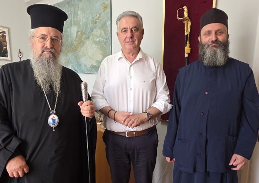 Για τον Οίκο Πρόνοιας Λευκάδας συζήτησαν ο Μητροπολίτης Θεόφιλος και ο βουλευτής Θανάσης Καββαδάς
