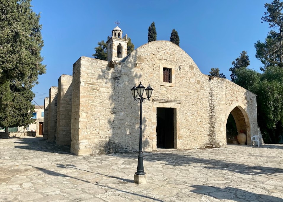 Τρούλλοι: Μνημόσυνο πατρός Αντωνίου στον Παλαιό Ιερό Ναό Αγίου Μάμαντος