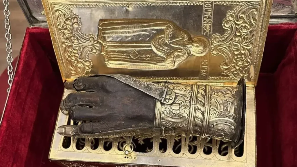 Relic of Saint Haralambos to be venerated in Alexandria, Romania, ahead of Ecclesiastical New Year