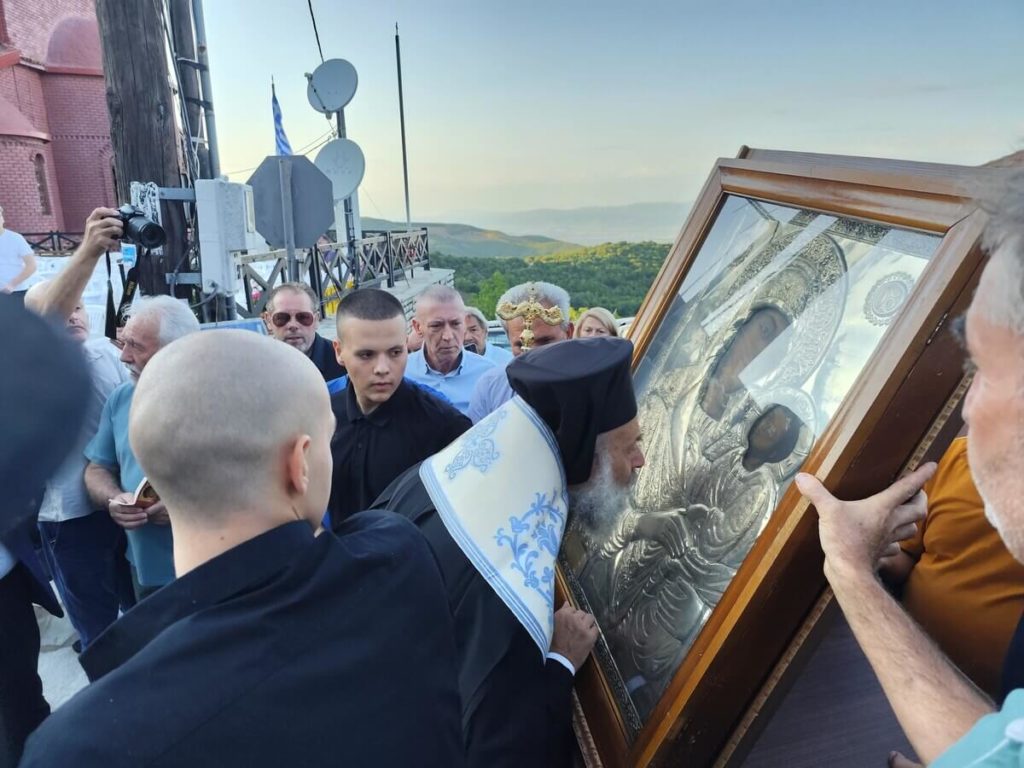 Υποδοχή της Παναγίας «Κορωνιωτίσσης» και της Τιμίας Κάρας του Αγίου Σεραφείμ στο Μορφοβούνι