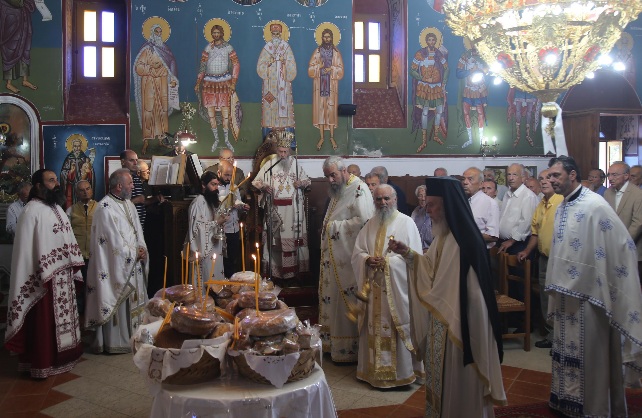 Ο Μητροπολίτης Ναυπάκτου στον εορτάζοντα Άγιο Βλάσιο