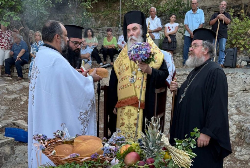 Ευλογία των καρπών της γης στην Ροτόντα Κισάμου