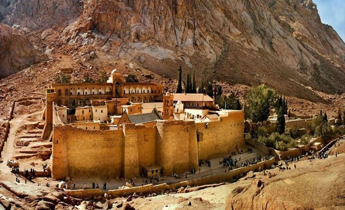 Υπερψηφίστηκε στην Ολομέλεια της Βουλής το νομοσχέδιο για τη Μονή Σινά