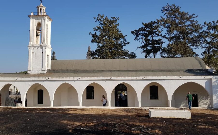 Θεία Λειτουργία στον Ιερό Ναό Τιμίου Προδρόμου στην κατεχόμενη κοινότητα Γύψου