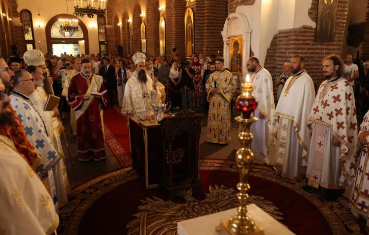 Българският патриарх Даниил даде началото на ежегодния поклоннически път „Рилският Чудотворец”